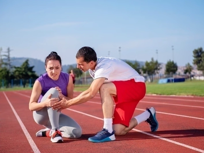 Professional Sports Injury Chiropractic Care services by Arrowhead Clinic in Lithia Springs, GA — licensed Chiropractor provider